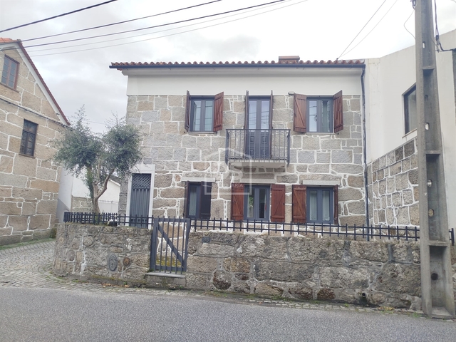 Moradia T2 - Currelos, Carregal do Sal, Viseu - Imagem grande