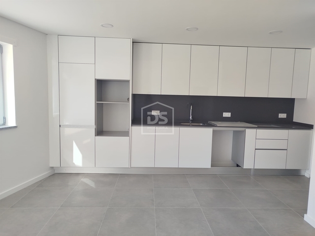 Apartamento T3 - Currelos, Carregal do Sal, Viseu - Imagem grande