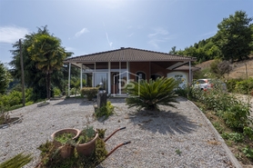 Moradia T3 - Santiago de Besteiros, Tondela, Viseu