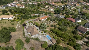 Moradia T3 - Santiago de Besteiros, Tondela, Viseu - Miniatura: 23/24