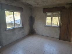 Moradia T3 - Silgueiros, Viseu, Viseu - Miniatura: 21/24