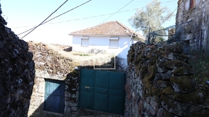 Quinta T2 - Sarzedo, Moimenta da Beira, Viseu - Miniatura: 3/24