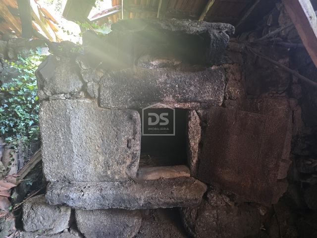 Moradia T0 - Moledo, Castro Daire, Viseu - Imagem grande