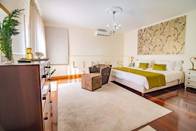 Moradia T5 - Arco da Calheta, Calheta (Madeira), Ilha da Madeira - Miniatura: 32/80