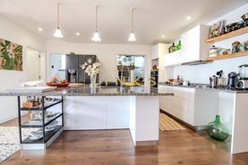 Moradia T5 - Arco da Calheta, Calheta (Madeira), Ilha da Madeira - Miniatura: 57/80