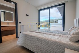 Moradia T3 - Arco da Calheta, Calheta (Madeira), Ilha da Madeira - Miniatura: 48/55