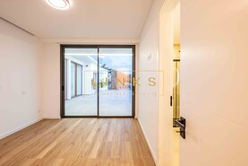 Moradia T3 - Arco da Calheta, Calheta (Madeira), Ilha da Madeira - Miniatura: 30/43