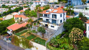 Moradia T3 - S�o Roque, Funchal, Ilha da Madeira - Miniatura: 3/44