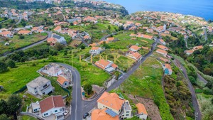 Moradia T4 - Arco da Calheta, Calheta (Madeira), Ilha da Madeira - Miniatura: 31/38