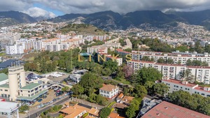 Quinta T4 - São Martinho, Funchal, Ilha da Madeira - Miniatura: 39/45