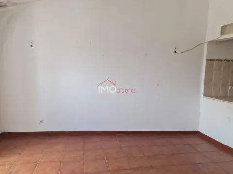Moradia T0 - Fronteira, Fronteira, Portalegre - Miniatura: 5/9