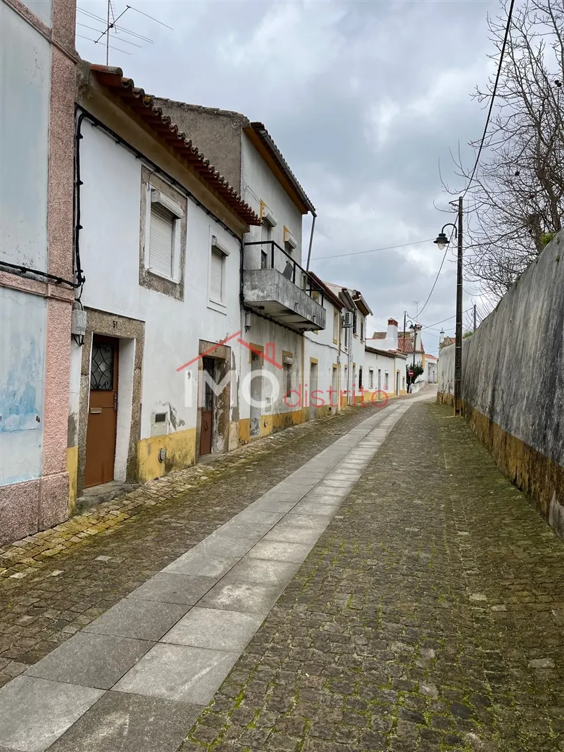 Moradia T3 - Arz, Nisa, Portalegre - Miniatura: 1/9