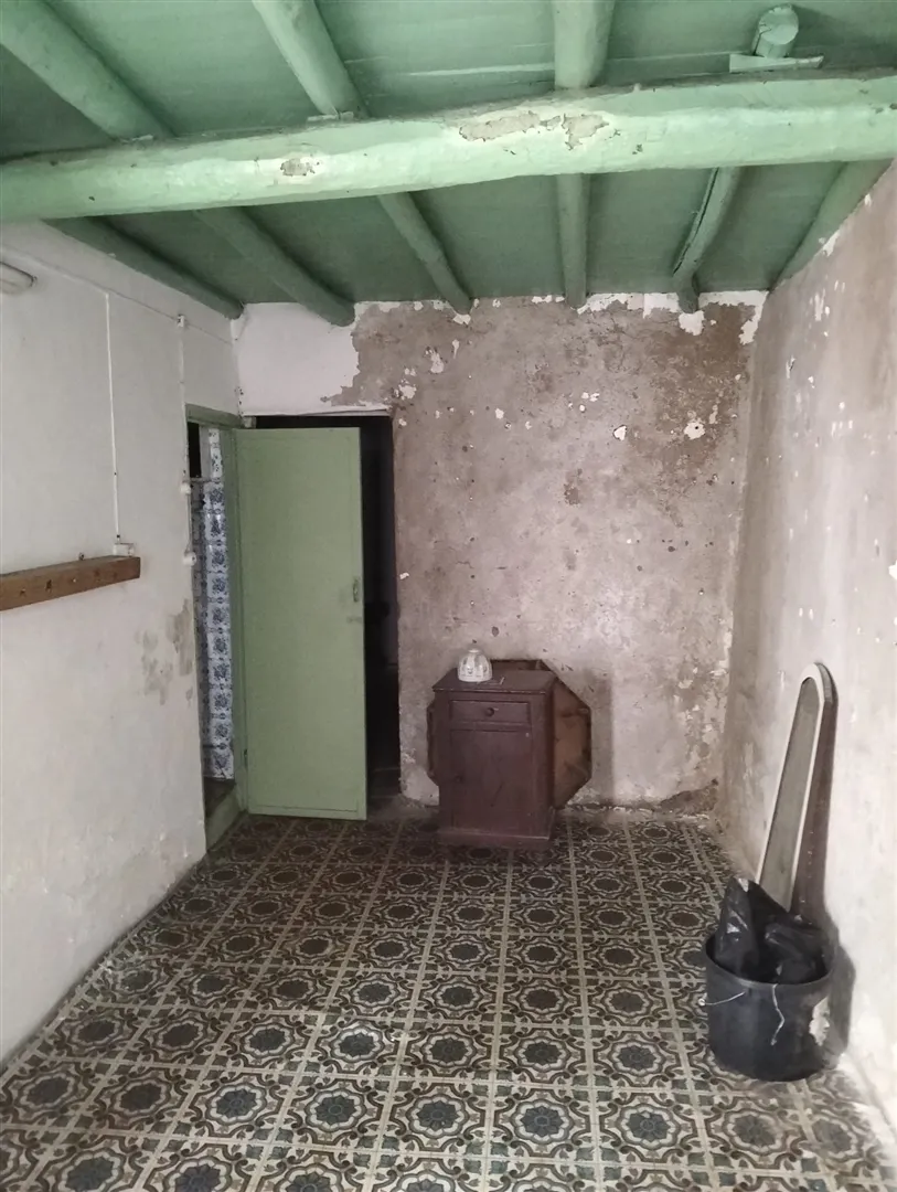 Moradia T0 - Santa Maria da Devesa, Castelo de Vide, Portalegre - Miniatura: 2/9