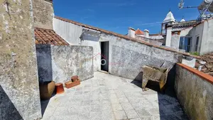 Moradia T6 - Santa Maria da Devesa, Castelo de Vide, Portalegre