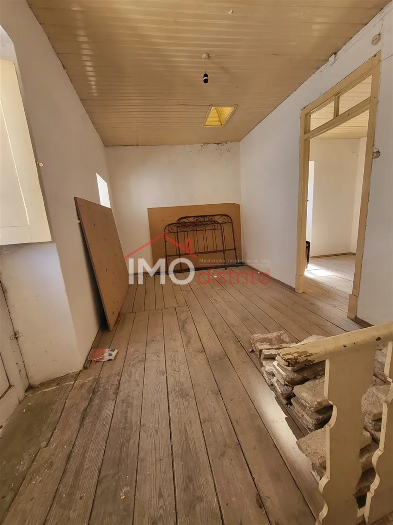 Apartamento T5 - So Joo Batista, Castelo de Vide, Portalegre - Miniatura: 1/9