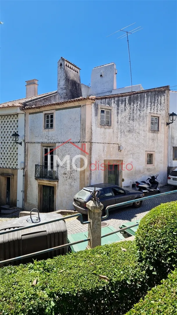 Moradia T3 - Santa Maria da Devesa, Castelo de Vide, Portalegre
