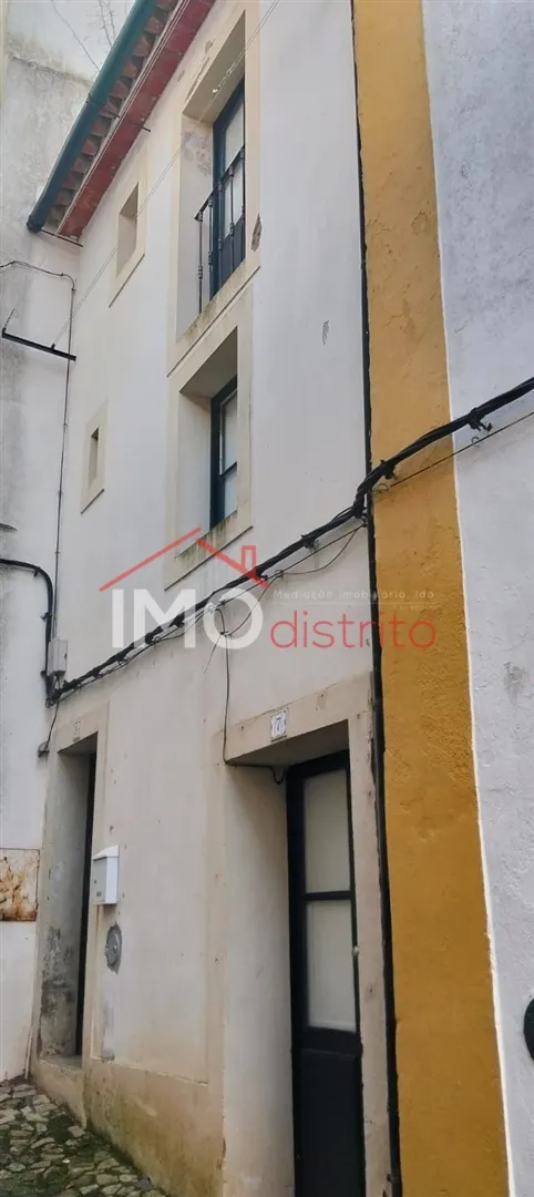 Apartamento T3 - Santa Maria da Devesa, Castelo de Vide, Portalegre