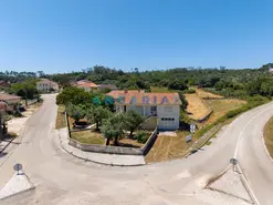 Moradia T2 - S�o Bento, Porto de M�s, Leiria