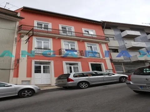 Prdio T0 - S Nova, Coimbra, Coimbra - Miniatura: 5/7