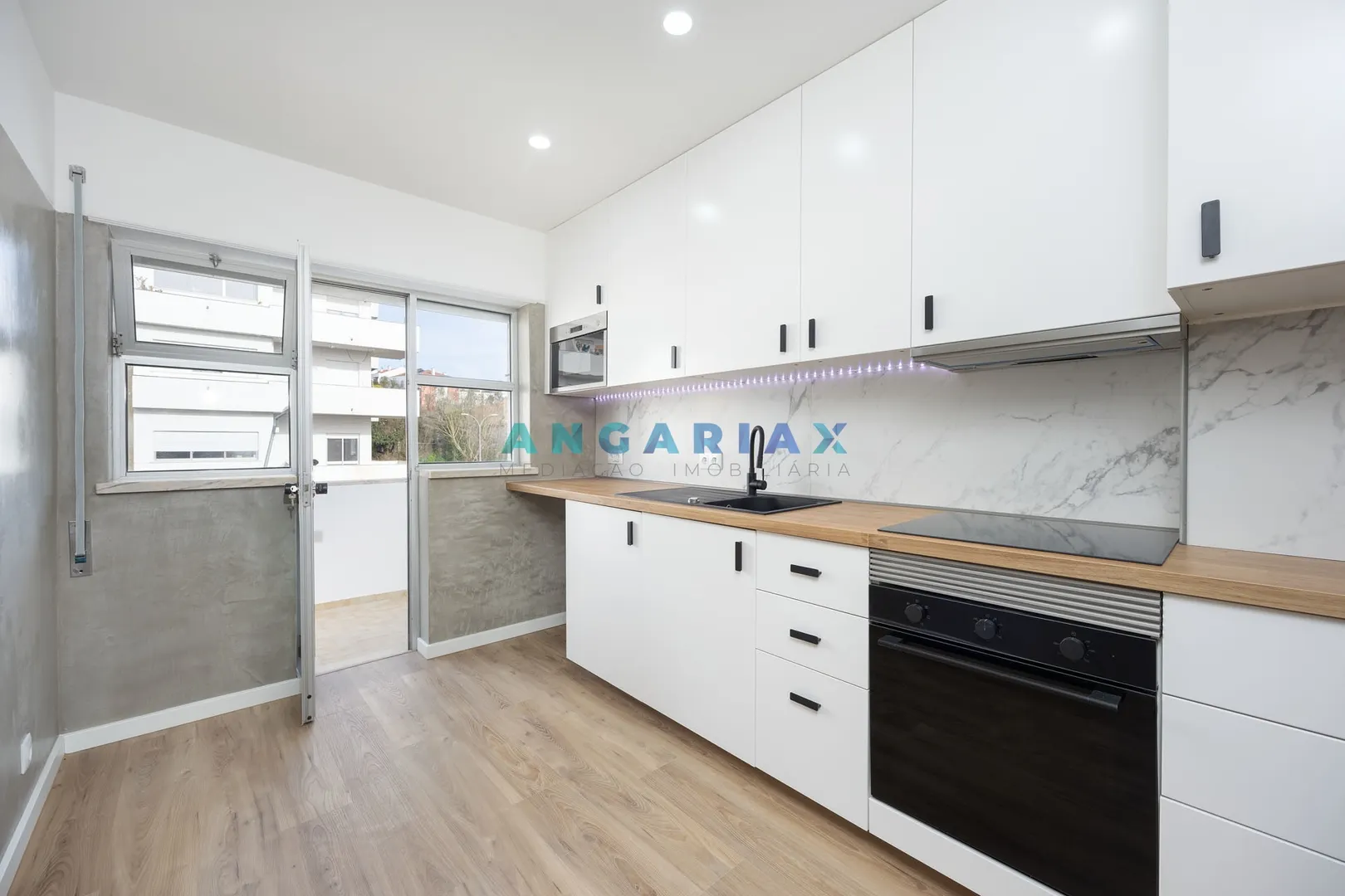 Apartamento T3 - Marrazes, Leiria, Leiria