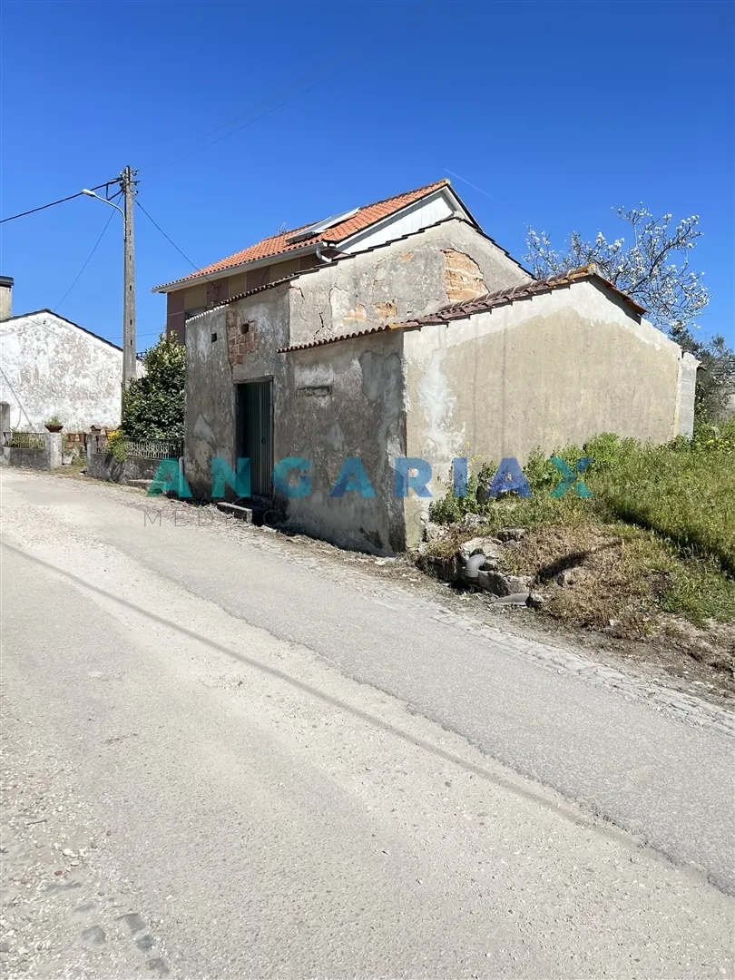 Moradia T1 - Urqueira, Our�m, Santar�m