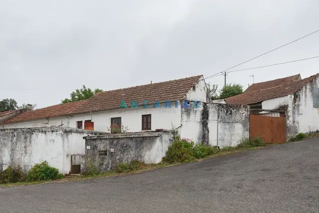 Moradia T2 - Arrimal, Porto de M�s, Leiria - Imagem grande