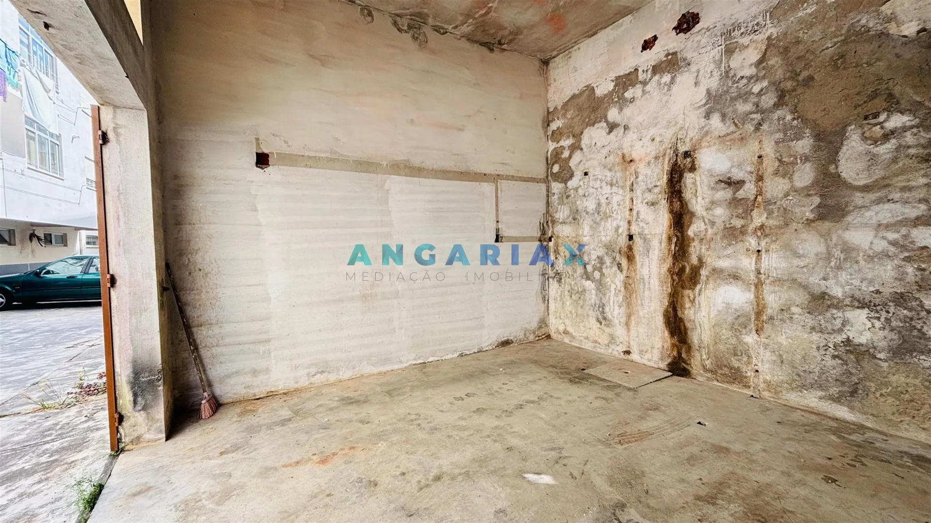 Garagem T0 - Buarcos, Figueira da Foz, Coimbra - Miniatura: 4/9