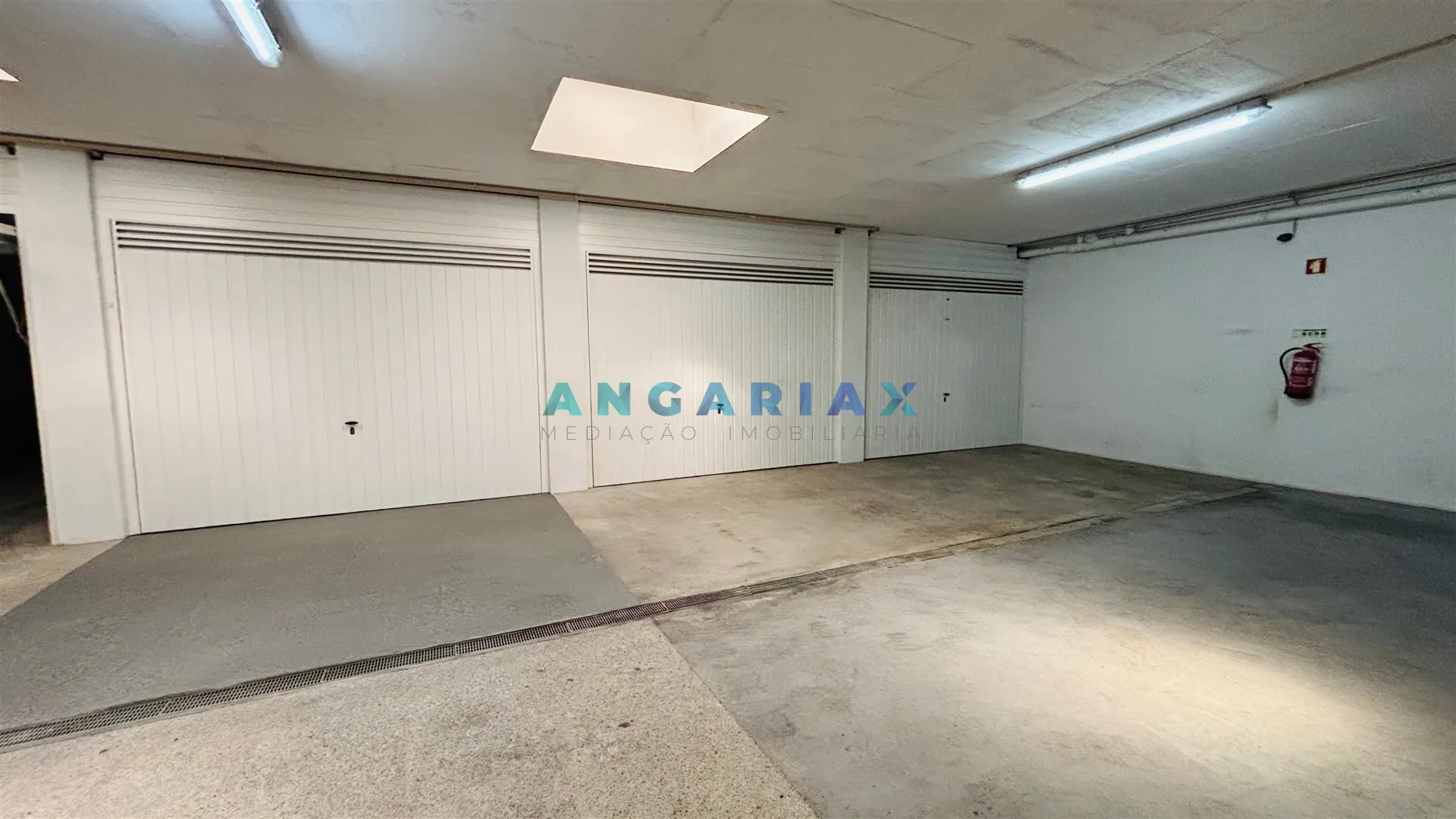 Garagem T0 - Buarcos, Figueira da Foz, Coimbra