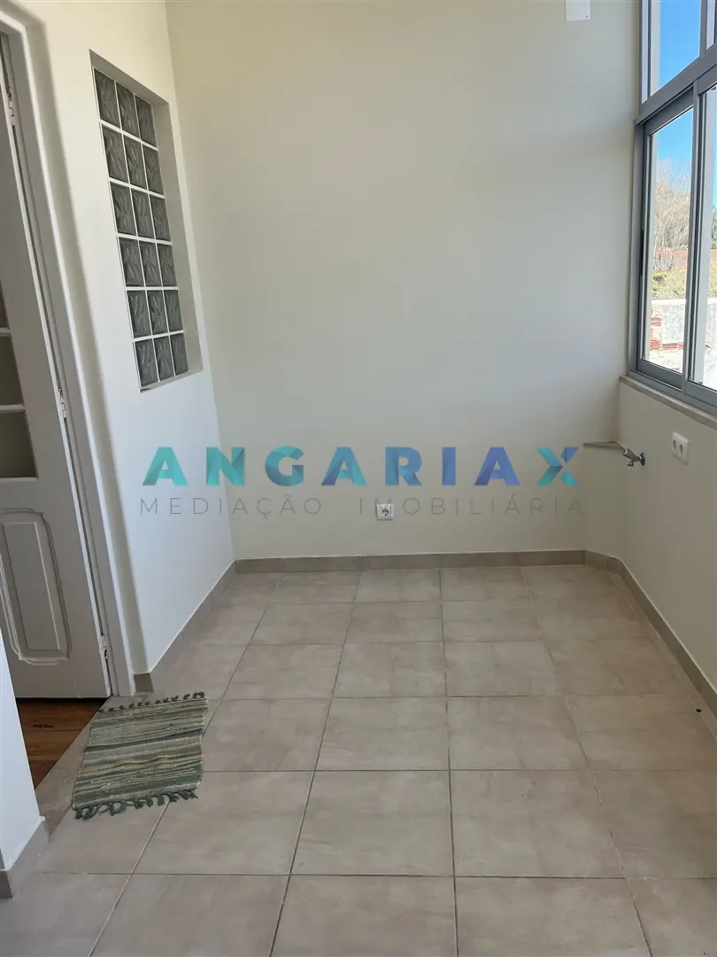 Apartamento T2 - Alcobaa, Alcobaa, Leiria - Miniatura: 3/9