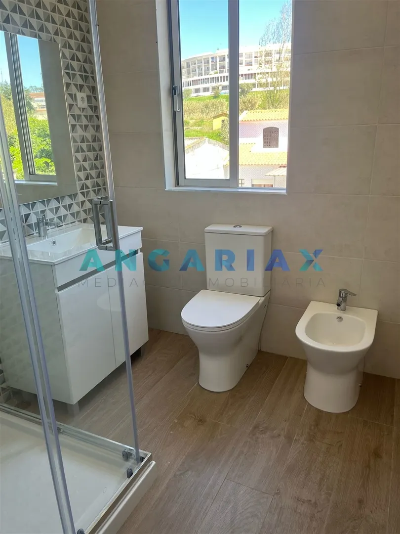 Apartamento T2 - Alcobaa, Alcobaa, Leiria - Miniatura: 7/9