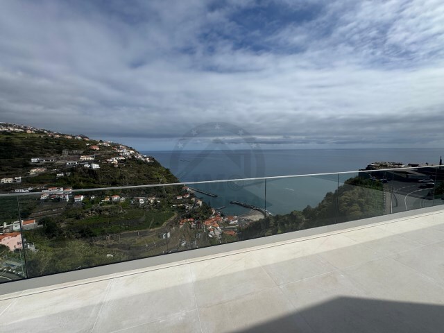 Moradia T4 - Calheta (Madeira), Calheta (Madeira), Ilha da Madeira - Imagem grande