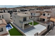Moradia T3 - N�o Definido, N�o Definido, N�o Definido - Miniatura: 1/9