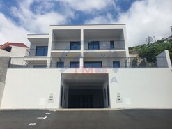 Moradia T3 - C�mara de Lobos, C�mara de Lobos, Ilha da Madeira