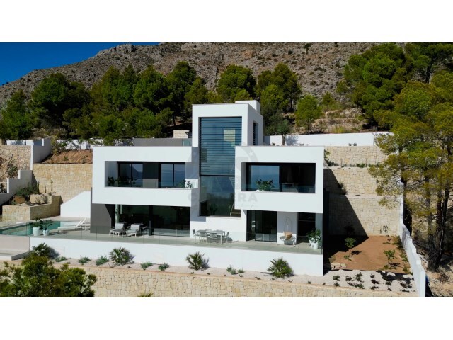 Moradia T4 - N�o Definido, N�o Definido, N�o Definido - Imagem grande