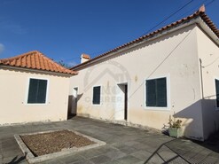 Moradia T3 - Imaculado Cora��o Maria, Funchal, Ilha da Madeira