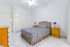 Apartamento T3 - Quarteira, Loul�, Faro (Algarve) - Miniatura: 27/43