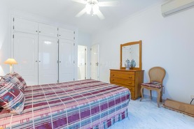 Apartamento T3 - Quarteira, Loul�, Faro (Algarve) - Miniatura: 31/43