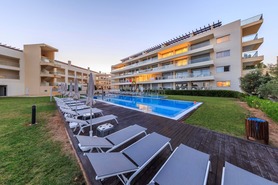 Pr�dio T0 - Quarteira, Loul�, Faro (Algarve) - Miniatura: 80/82