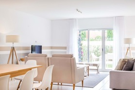 Pr�dio T0 - Quarteira, Loul�, Faro (Algarve) - Miniatura: 13/82