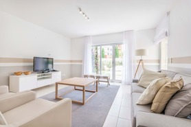 Pr�dio T0 - Quarteira, Loul�, Faro (Algarve) - Miniatura: 19/82