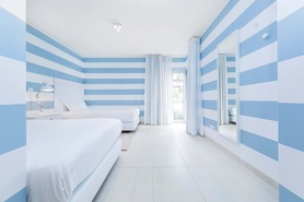 Pr�dio T0 - Quarteira, Loul�, Faro (Algarve) - Miniatura: 48/82