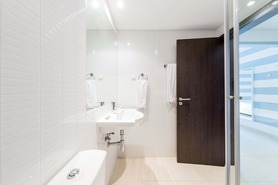 Pr�dio T0 - Quarteira, Loul�, Faro (Algarve) - Miniatura: 51/82