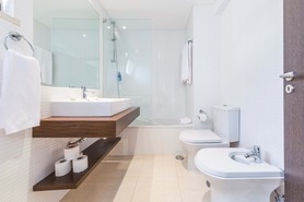 Pr�dio T0 - Quarteira, Loul�, Faro (Algarve) - Miniatura: 67/82