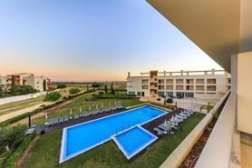 Pr�dio T0 - Quarteira, Loul�, Faro (Algarve) - Miniatura: 78/82