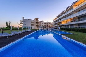 Pr�dio T0 - Quarteira, Loul�, Faro (Algarve) - Miniatura: 79/82