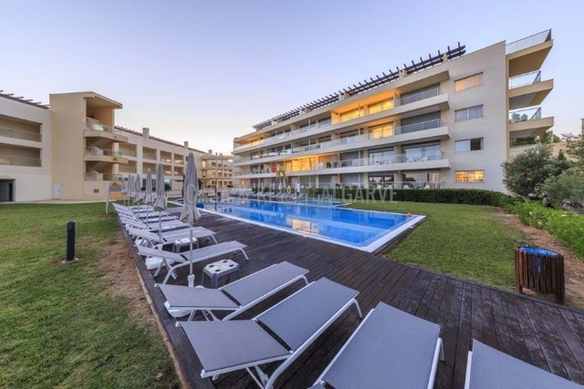 Apartamento T2 - Quarteira, Loul�, Faro (Algarve) - Imagem grande