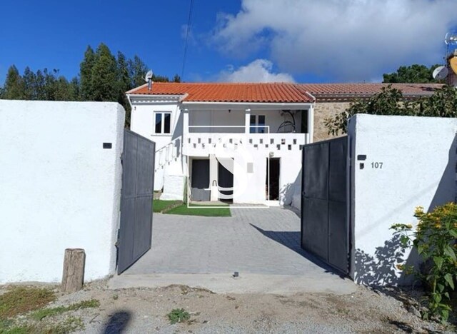 Moradia T3 - S�o Vicente da Beira, Castelo Branco, Castelo Branco - Imagem grande