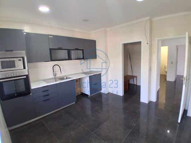 Apartamento T3 - F�nzeres, Gondomar, Porto - Imagem grande
