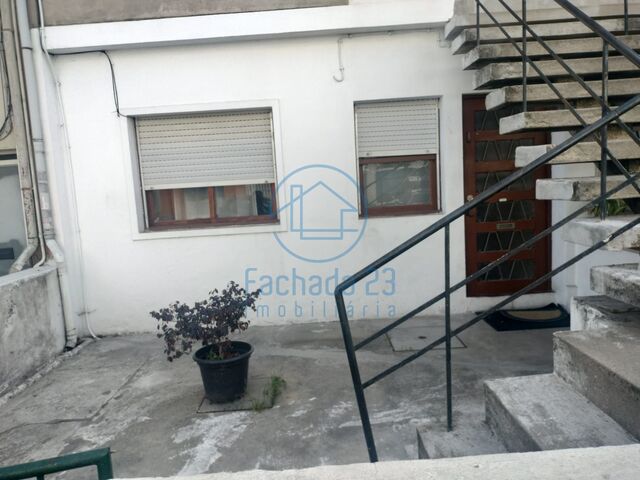 Apartamento T2 - Oliveira do Douro, Vila Nova de Gaia, Porto - Imagem grande