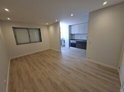 Apartamento T2 - Pedroso, Vila Nova de Gaia, Porto - Miniatura: 2/11